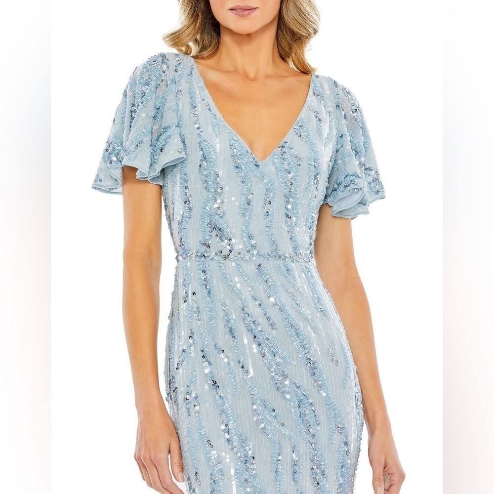 Mac Duggal 93591 NWT SEQUINED V NECK FLUTTER SLEEVE TEA LENGTH DRESS - Picture 3 of 12